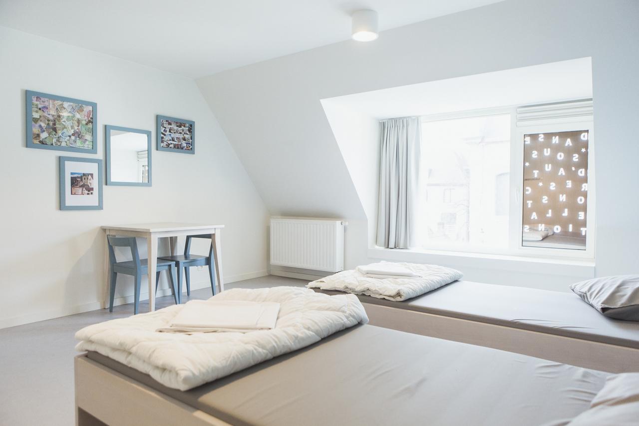 Eigenes Zweibettzimmer